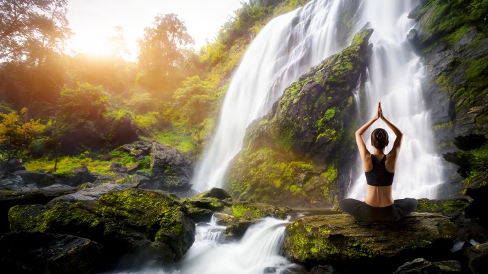 природа водопад девушка йога nature waterfall girl yoga