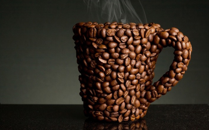 Чашка из кофейных зерен