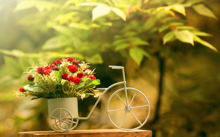 Декор цветы в велосипеде