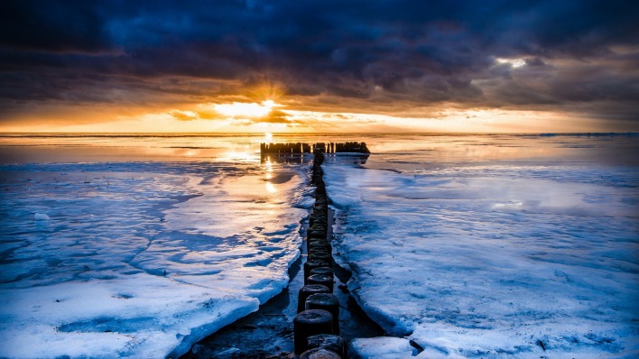 море лед закат пейзаж