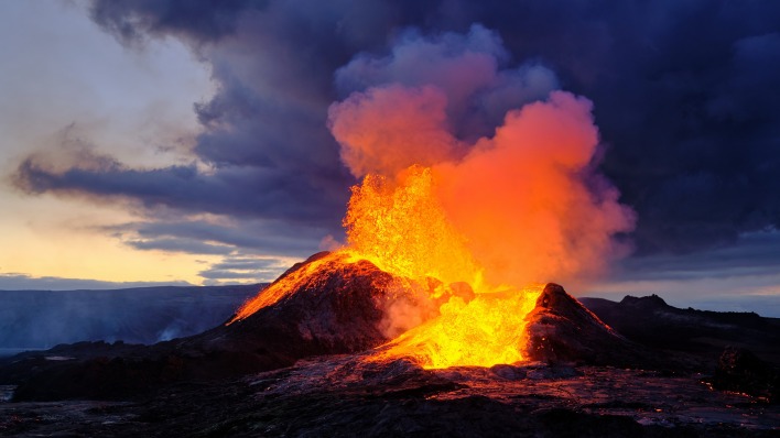 извержение вулкан лава взрыв