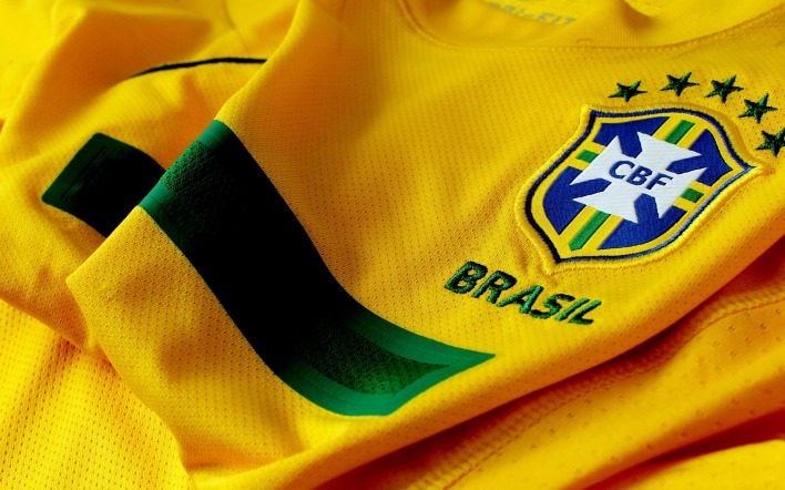 Вутболка бразилия
