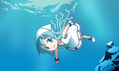 девочка в воде