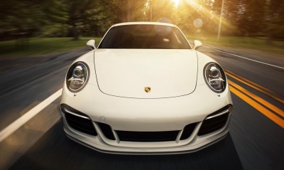 Porsche дорога лес