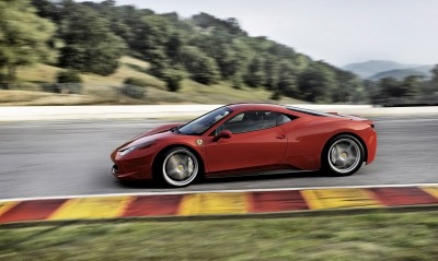Ferrari 458 скорость