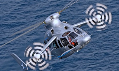 вертолет над морем пропеллерный винты