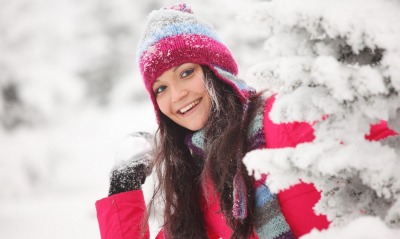 девушка брюнетка зима снег   winter snow