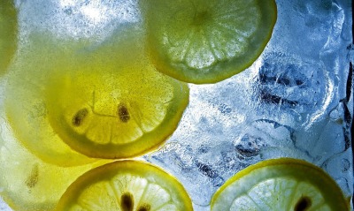 лимон дольки вода лед жажда