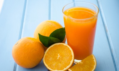 апельсин сок стакан