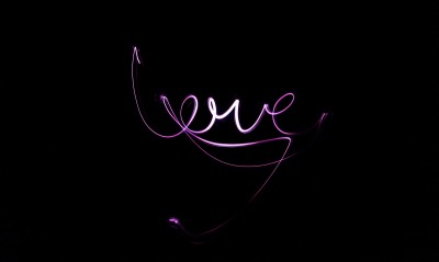 love, надпись