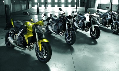 мотоциклы гараж