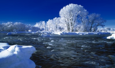 Река снег зима