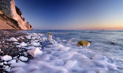 природа камни море побережье скалы зима снег