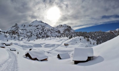 снег гора домики snow mountain houses