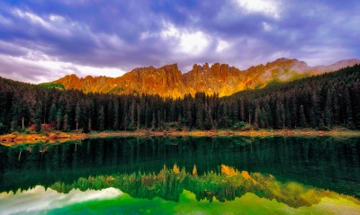 горы озеро отражение лес