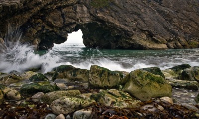скалы арка камни море