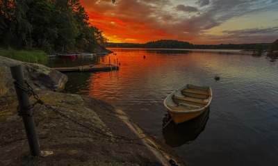 закат озеро лодка берег