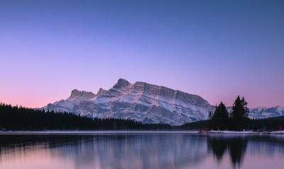 озеро сумерки фиолетовый гора