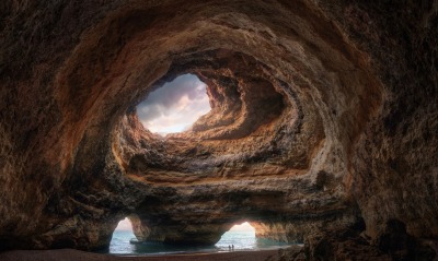 пещера залив пляж