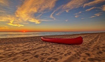 лодка берег побережье песок закат