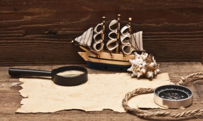 Корабль, лупа, карта, ракушка, компас, веревка