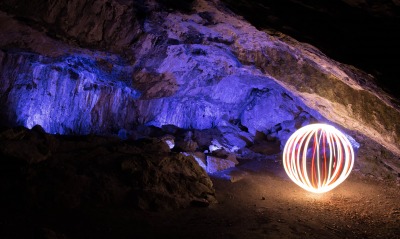 шар свечение пещера