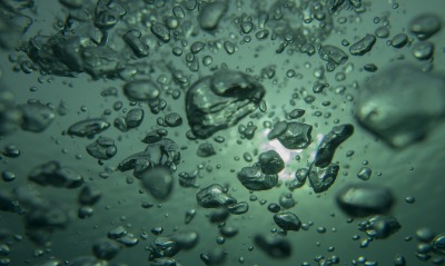 вода пузырьки свет глубина
