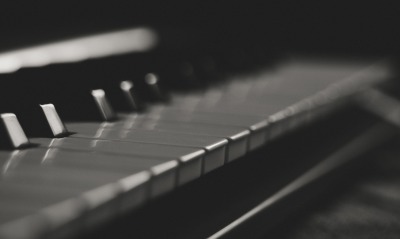 пианино клавиши крупный план