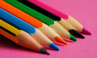 цветные карандаши, радужные
