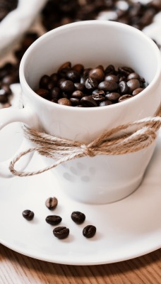 чашка кофе зерна нить