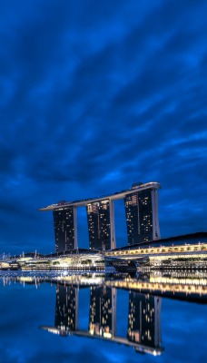 страны архитектура Сингапур море отражение небо облака вечер country architecture Singapore sea reflection the sky clouds evening