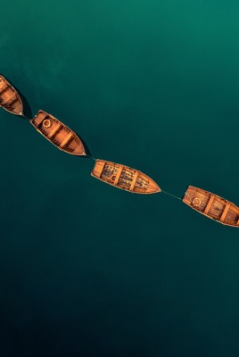 лодки вид сверху минимализм
