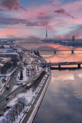 город река рига высота мосты