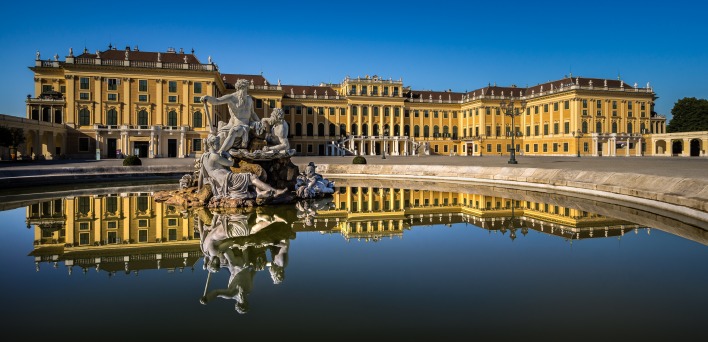 Дворец Вена Будапешт