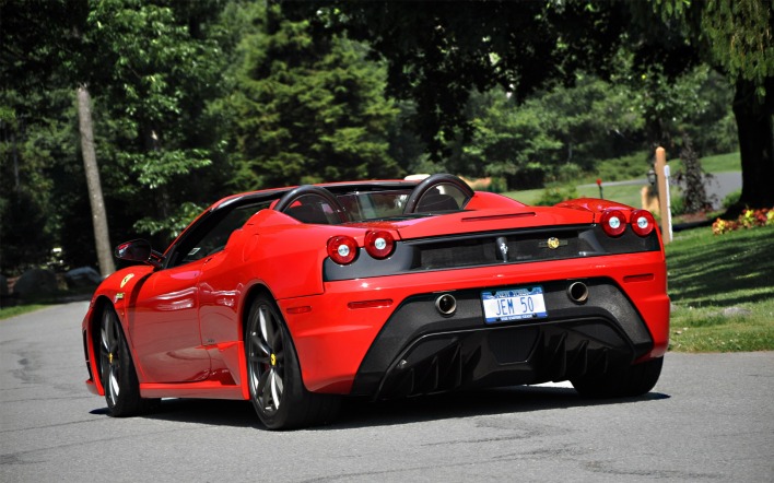 Ferrari sport
