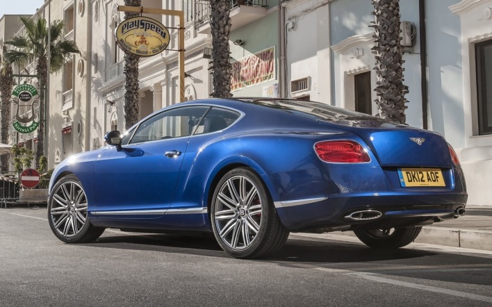 Синий Bentley