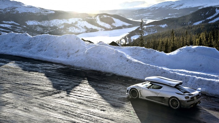 белый автомобиль природа снег зима koenigsegg agera r top gear