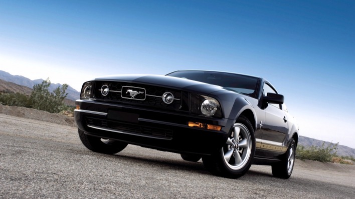 черный автомобиль Ford Mustang black car