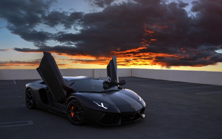 Lamborghini суперкар крылья небо