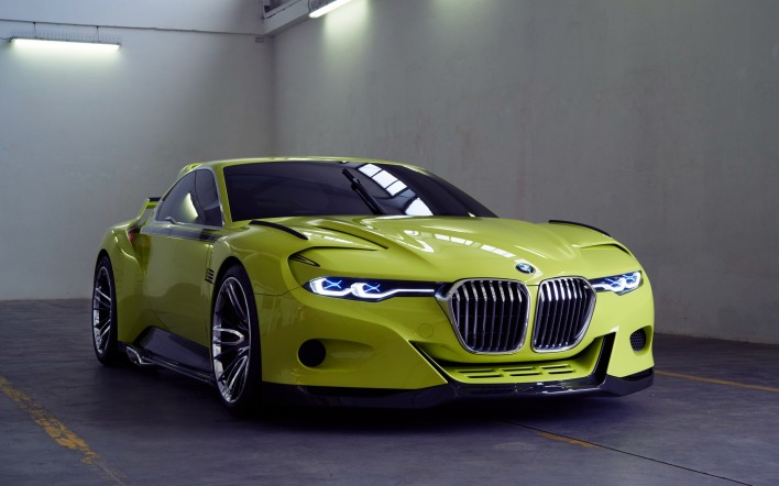 спортркар BMW гараж