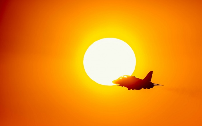самолет солнце силуэт
