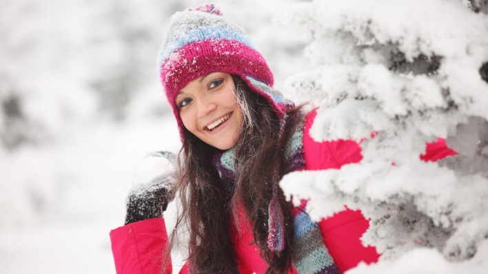 девушка брюнетка зима снег   winter snow