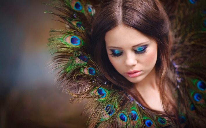 девушка перья girl feathers