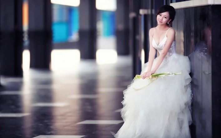 девушка невеста платье