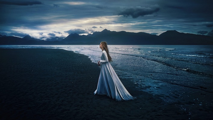 невеста море ночь пляж песок платье пасмурность