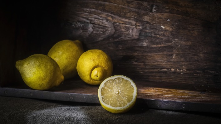 лимоны фрукты доска