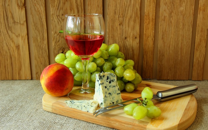 сыр вино виноград абрикос