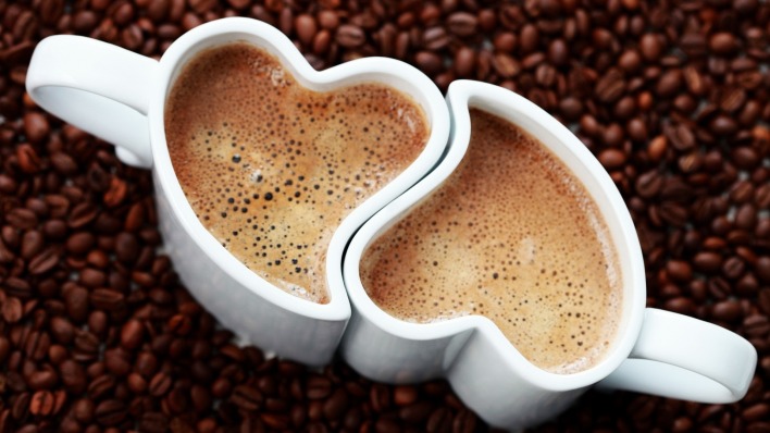 чашки сердце половинки кофе