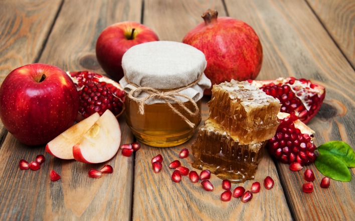 мед яблоки гранат соты