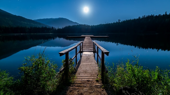 пристань причал озеро луна ночь